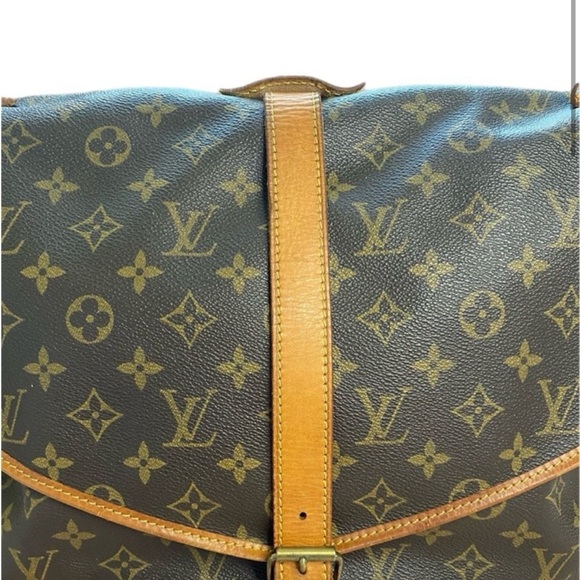 Louis Vuitton saumur 35 mesenger crossbody bag - Picture 2 of 16